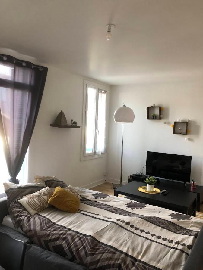 Appartement Avec Terrasse, Parking Gratuit Périgueux Eksteriør bilde